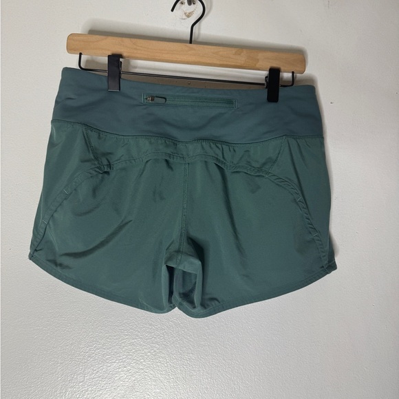 Lululemon 6 Green Speed Up Shorts - Picture 2 of 5